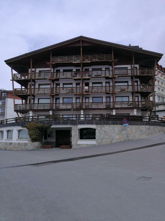New Condominio Royal Colle Colle Sestriere Εξωτερικό φωτογραφία